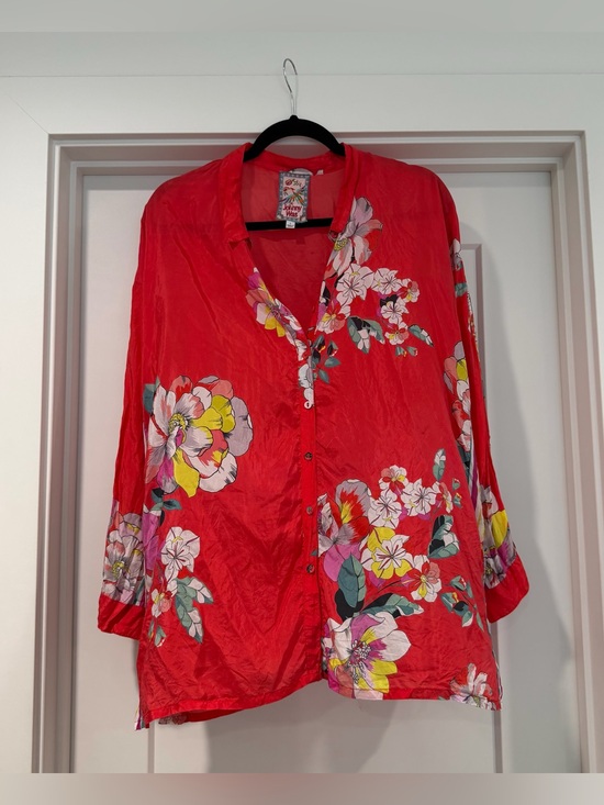 Johnny Was Tops - Johnny Was Silk Woven Red Floral Collared Button-Up Blouse 3/4 Sleeve L